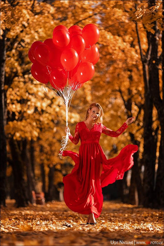 Santa I Individuāla fotosesija rudenī sarkanā kleitā I Fotogrāfs Uģis Nagliņš 262450