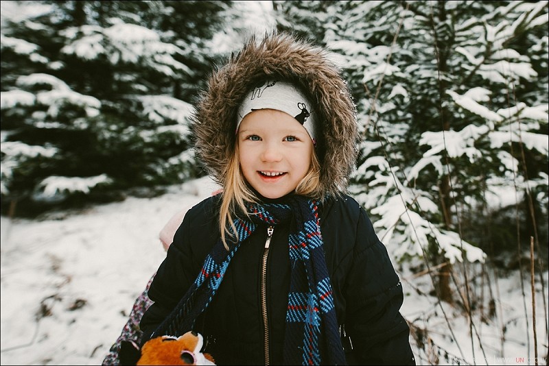 Ģimenes fotosesija ziemā I Sniegs, ugunskurs un pozitīvas emocijas I Fotogrāfs Uģis Nagliņš 138675